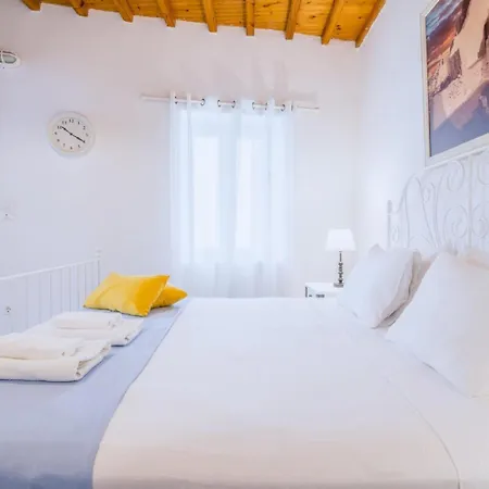 Like A White Seagull In Mykonos! 아파트 *